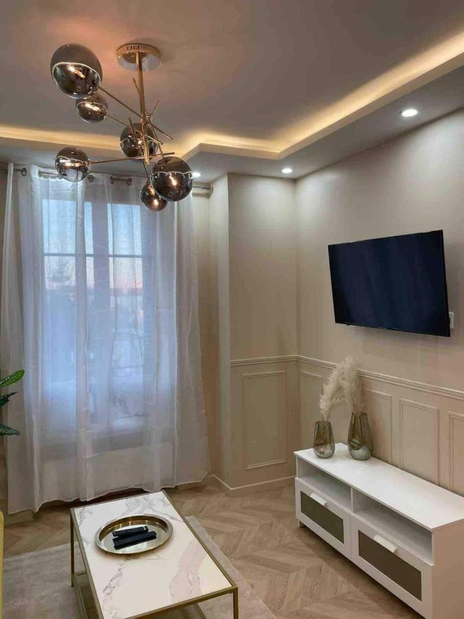 וילנב-סנט-ג'ורג' L'Etoile Imani -Amazing Apartment Near Orly Airport מראה חיצוני תמונה